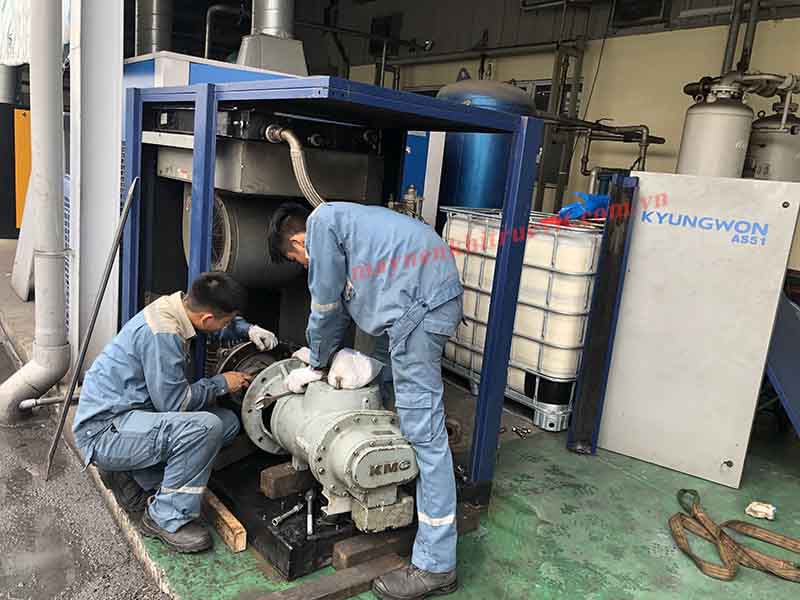 Kiểm tra bảo dưỡng định kì máy nén khí Kyungwon