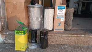 BẢO DƯỠNG LỌC DẦU, LỌC GIÓ, TÁCH DẦU MÁY NÉN KHÍ HITACHI BẢO DƯỠNG LỌC DẦU, LỌC GIÓ, TÁCH DẦU MÁY NÉN KHÍ HITACHI