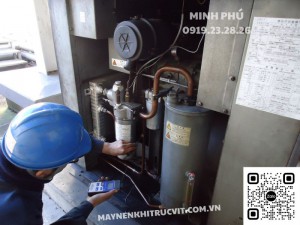 Kiểm tra định kỳ 3 tháng hoặc 1500 giờ máy nén khí Kobelco Kiểm tra định kỳ 3 tháng hoặc 1500 giờ máy nén khí Kobelco